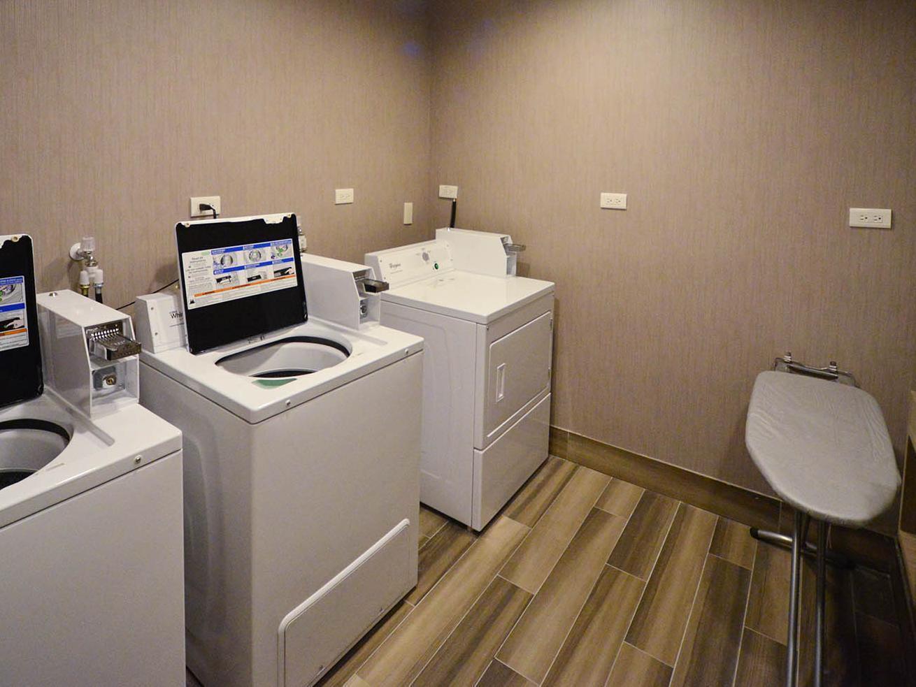 Grace Hotel Zhonghe Zhonghe  Eksteriør billede
